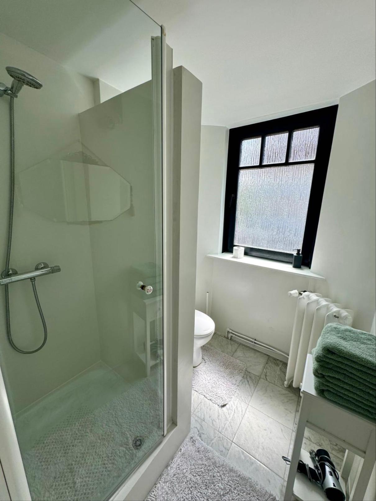Ruime Slaapkamers Met Badkamers In Belle Epoquevilla- Concessiewijk De Haan Ngoại thất bức ảnh